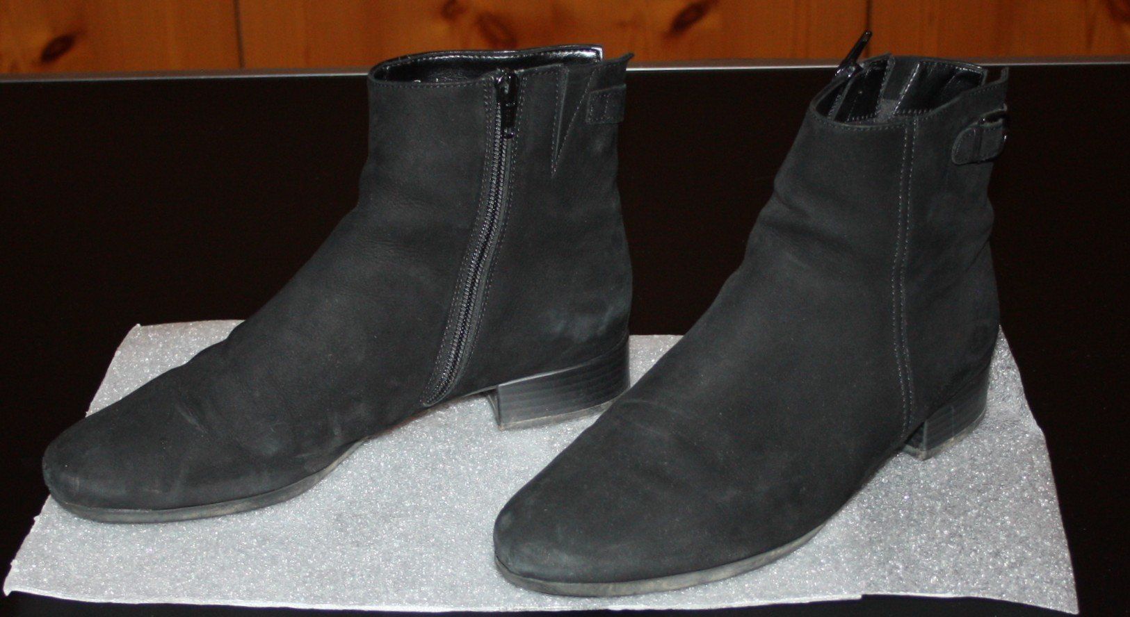 Scarpe da donna: Stiefeletten GABOR schwarz Gr. 7 – Usato da Flüelen venduto da DiversicumAccessoire 2