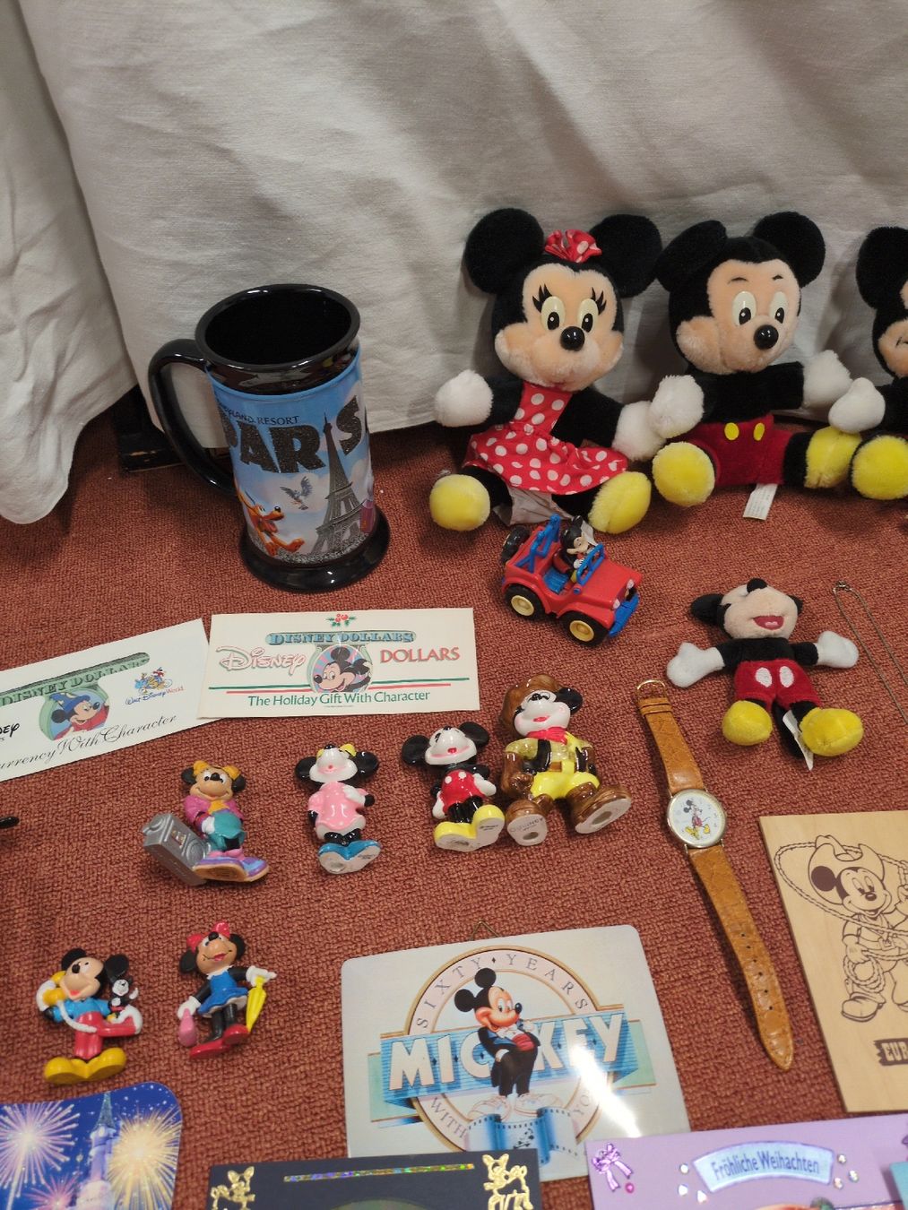 Disney Statuette: Mickey Mouse Sammlung 2/3 – Usato da Meilen venduto da Frensch7 2
