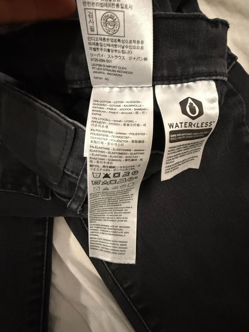 Levi's Jeans: Jeans Levi's, Grösse 26 – Gebraucht aus Elgg von sandramuee 9
