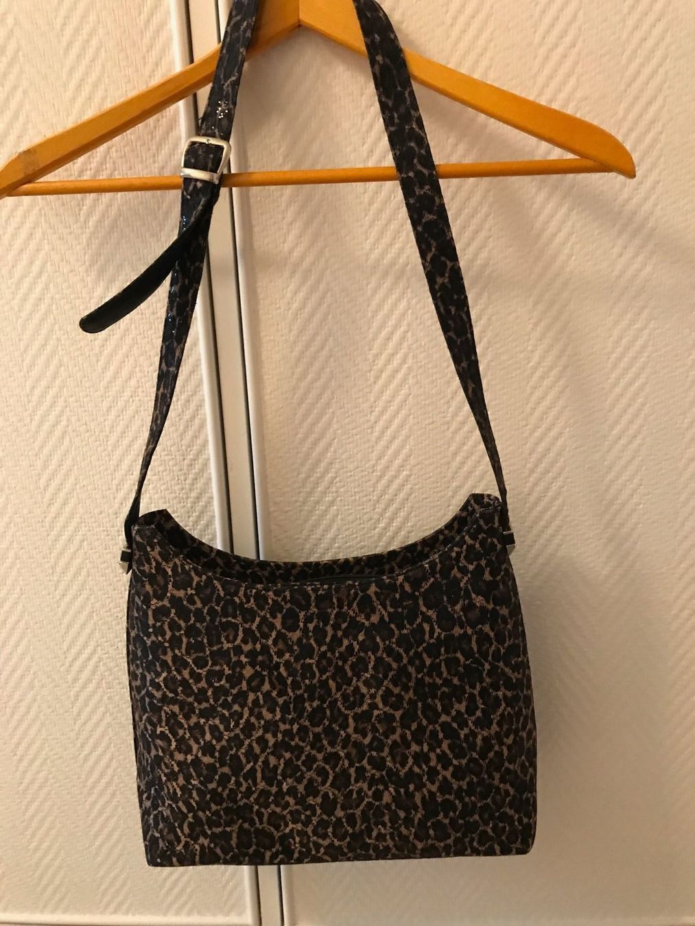 Taschen für Damen: Modische Handtasche – Gebraucht aus Baden von Spitzbergen01 2