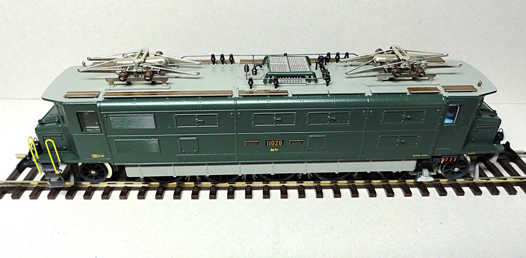 Hag Modellini di ferrovie: HAG H0 13003-31 "Mikado" (AC Digital) / SBB Ae 4/7 – Usato da Solduno venduto da albimicio 5
