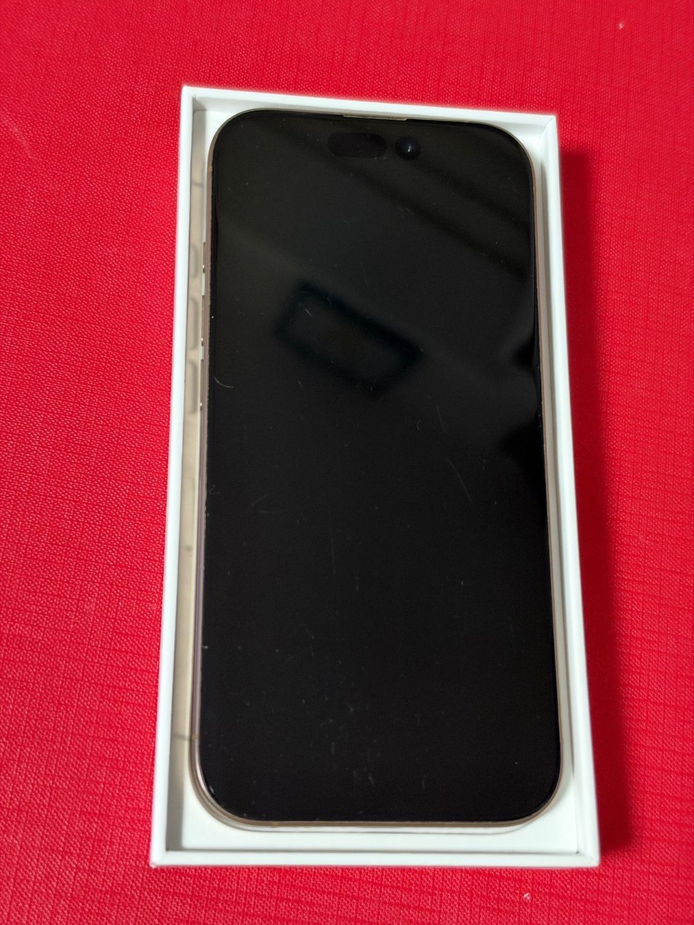 Apple Handys / Smartphones: IPhone 16 Pro 128GB – Gebraucht aus Zürich von Marmotta03 7