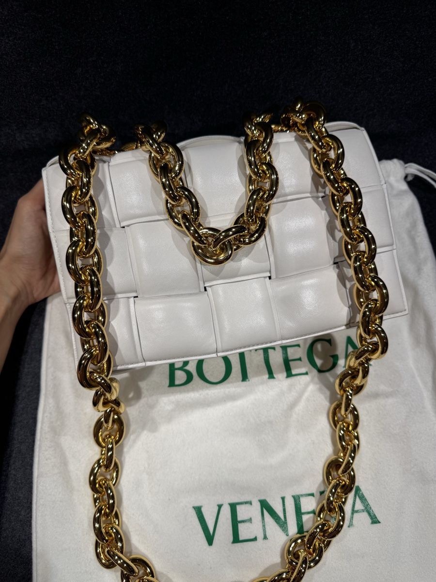 Bottega Veneta Borse da donna: Bottega Veneta Tasche – Usato da Liestal venduto da KLAG 7