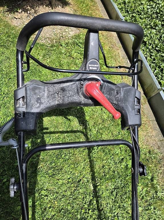 Tagliaerba: Rasenmäher mit Grasfangsack – Usato da Engelberg venduto da Berg574 3