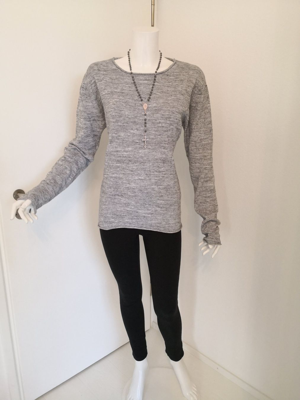 H&M Maglioni & Felpe: 🤩H&M STRICK-PULLOVER GRAU – Usato da Olten venduto da Naja-Twins-Twins 6