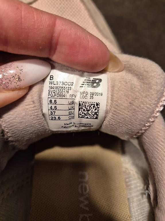 Damenschuhe: New balance in 37  – Gebraucht aus Schänis von Sonntagskind89 3