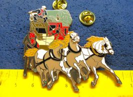 POSTKUTSCHE GOTTHARD 5SPÄNNER RIESIG ROSSS 2NÄGEL-PIN ENAMEL