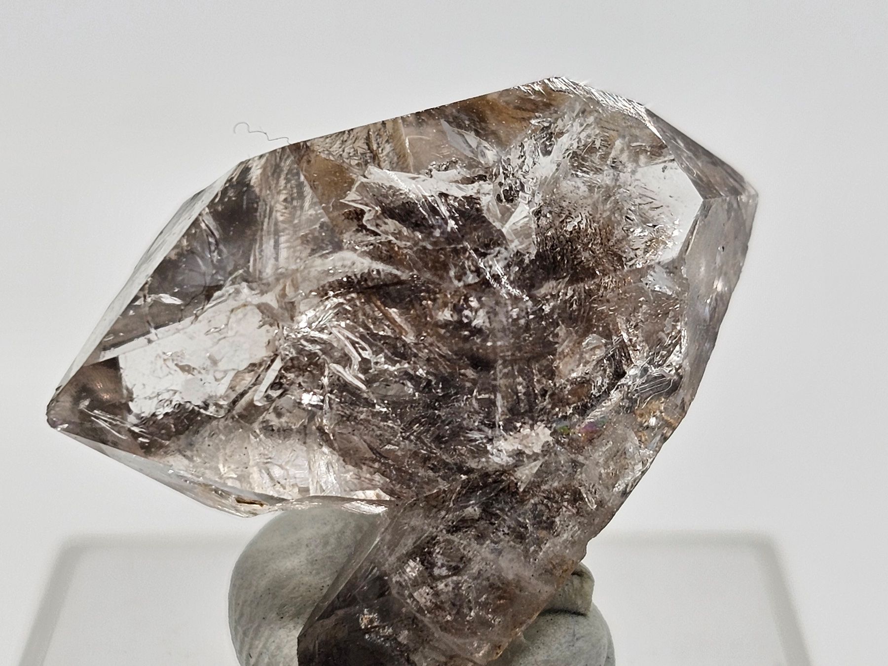 Minerali & Pietre curative: Doubly terminated Quartz with Bitumen inclusions, Ticino – Usato da Figino venduto da panshop 5