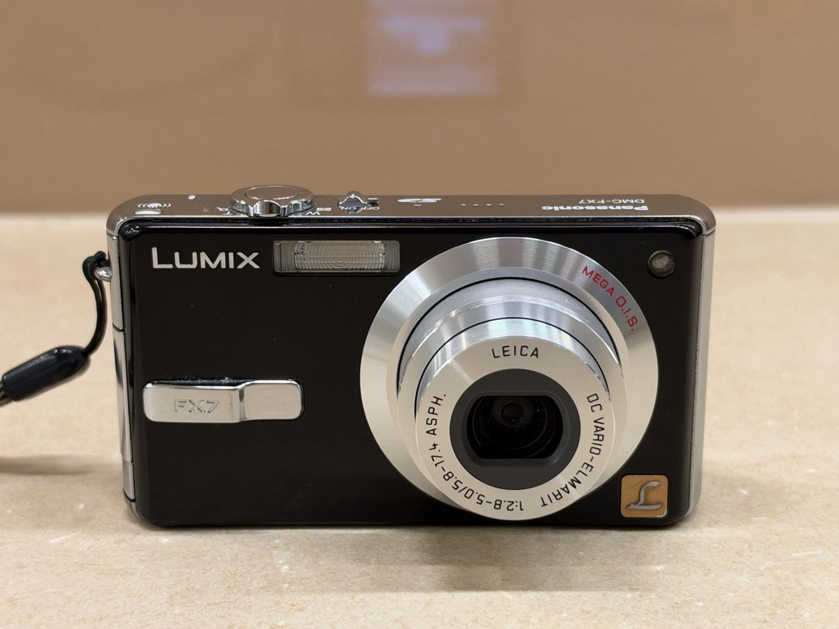 Panasonic Fotocamera: Panasonic Lumix Kompaktkamera – Usato da Siggenthal Station venduto da DynamicLight 6