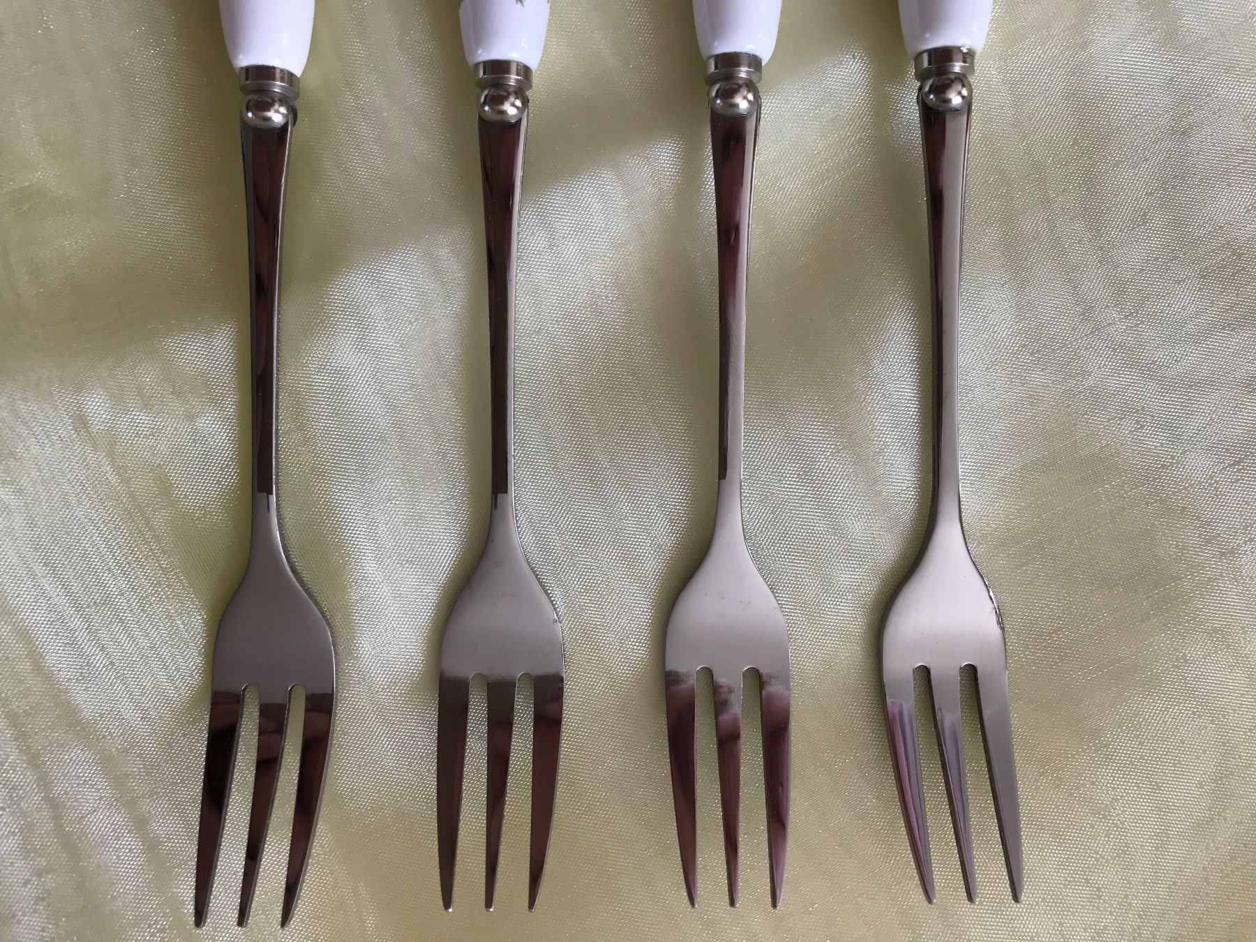 Forchette: 4 Kuchengabeln – Usato da Hauptwil venduto da EfairB 2