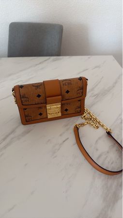 MCM Tasche braun monogram Kette