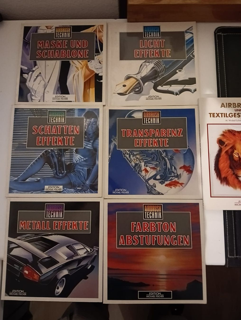 Libri: Airbrushtechniken – Nuovo (secondo la descrizione) da Hinwil venduto da Aussie6613