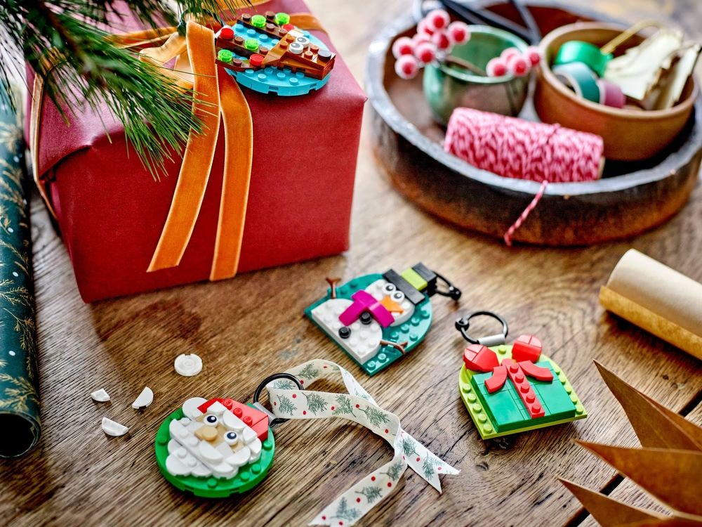 Lego Baukästen: Lego 40744 Weihnachtsschmuck – Neu und originalverpackt aus Mumpf von Pat17 4