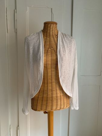 BERSHKA - Jäckchen weiss S