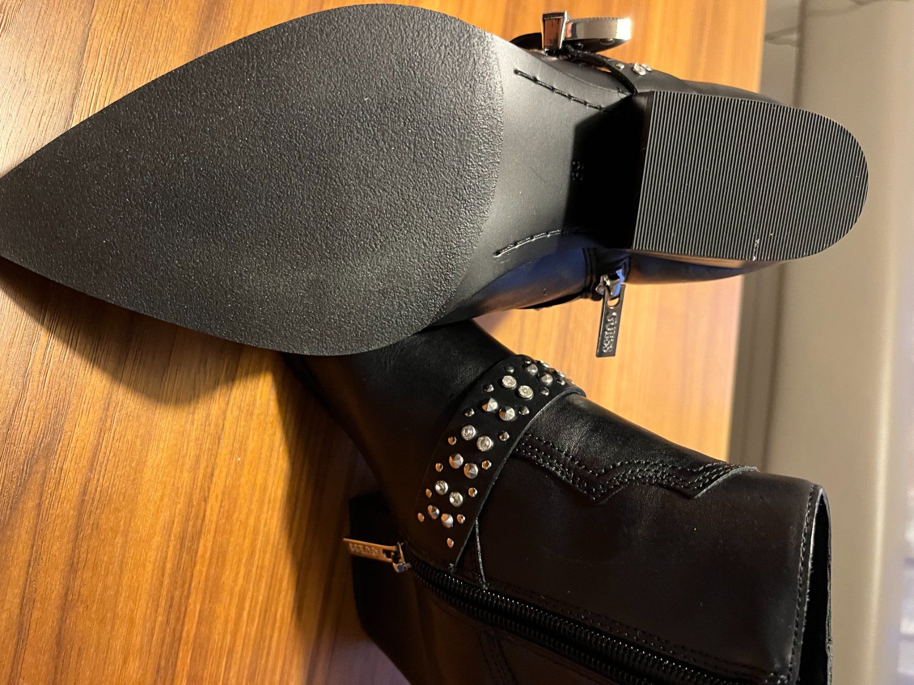 Guess Scarpe da donna: Guess HERMINE - Ankle Boot Gr. 39 – Nuovo e nell'imballaggio originale da Berneck venduto da Patata15 3