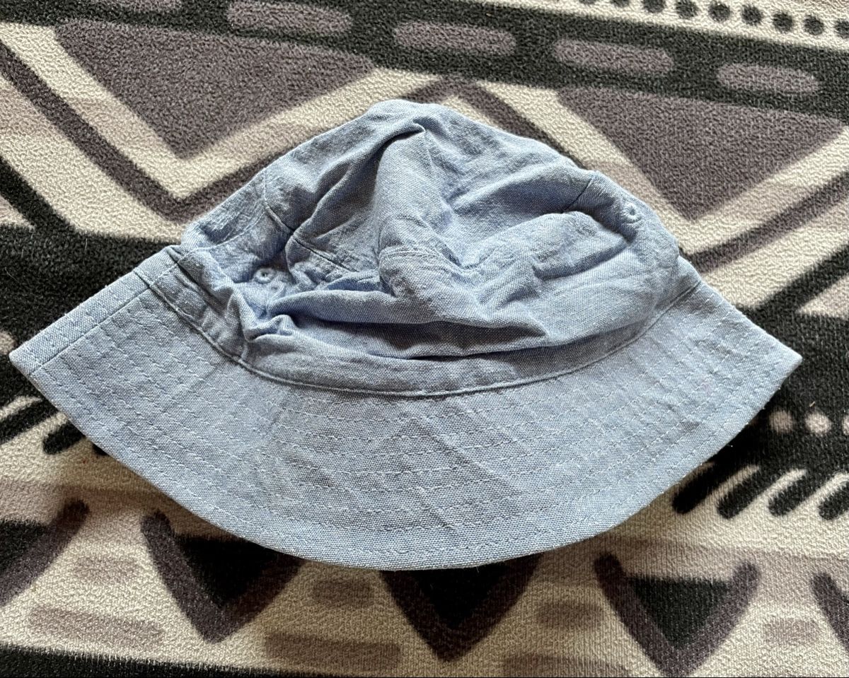 Autres vêtements & accessoires: Summer  – D'occasion à Herisau par Ciaoschein 1