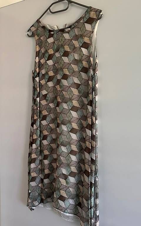 Kleider: NILE Kleid – Gebraucht aus Luzern von AnnaZaychenko