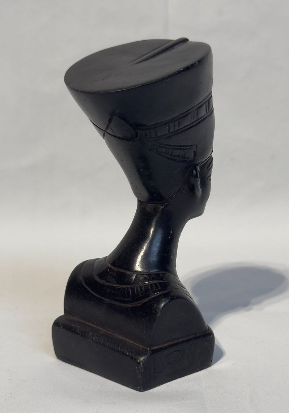 Skulpturen & Statuen: Buste de Nefertiti en résine – Gebraucht aus Tramelan von lolopat 3