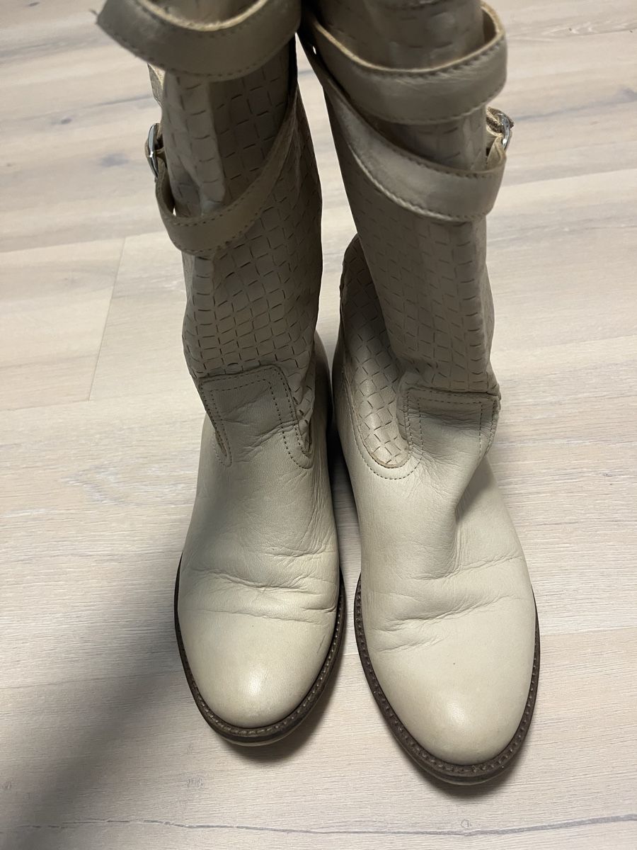 Guess Scarpe da donna: Lederstiefeletten Guess beige 36 – Usato da Birrwil venduto da vanyboo 3