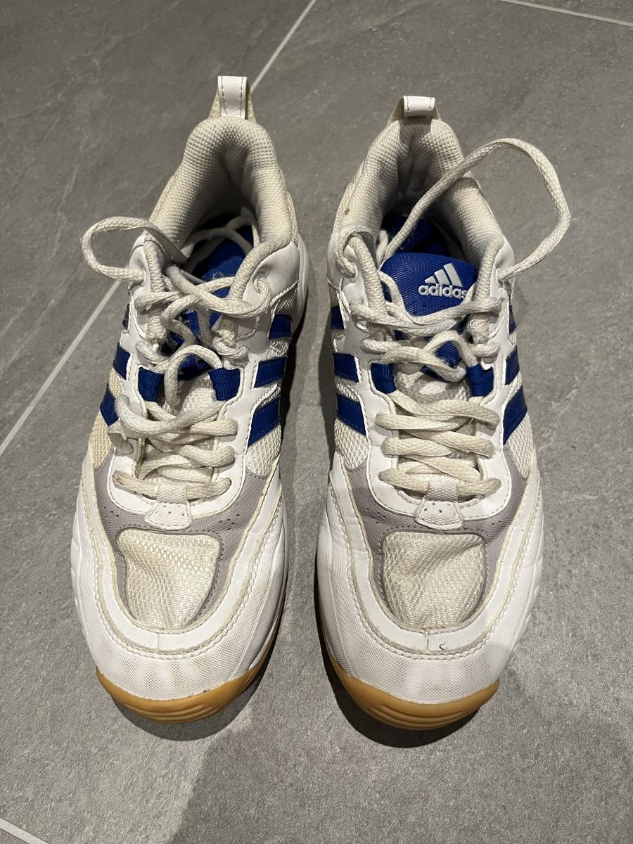 Adidas Chaussures hommes: Adidas Schuhe – D'occasion à Fraubrunnen par amm_7kp6