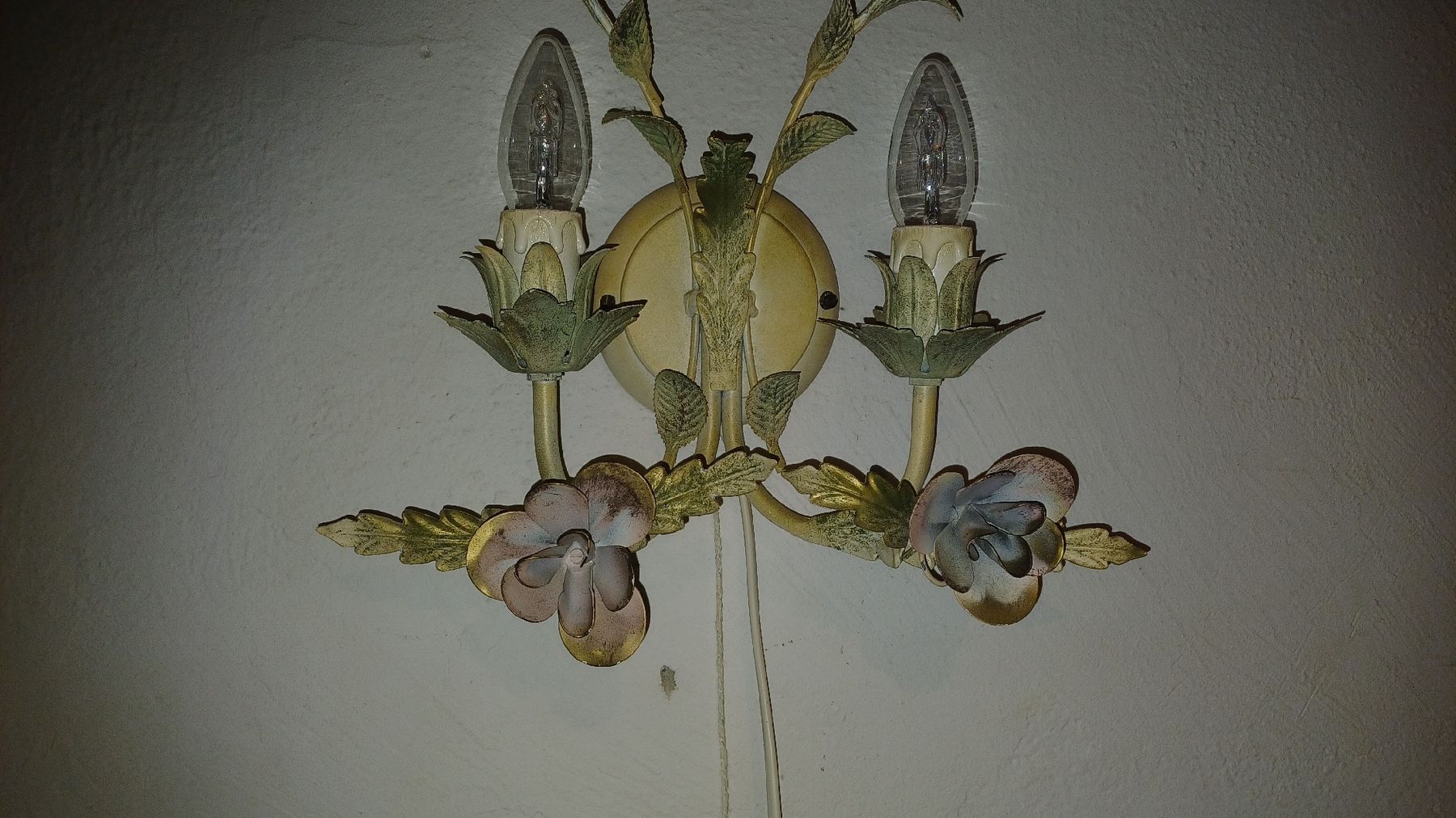 Lampen: Vintage Wandlampe – Gebraucht aus Flawil von Naphtali 5