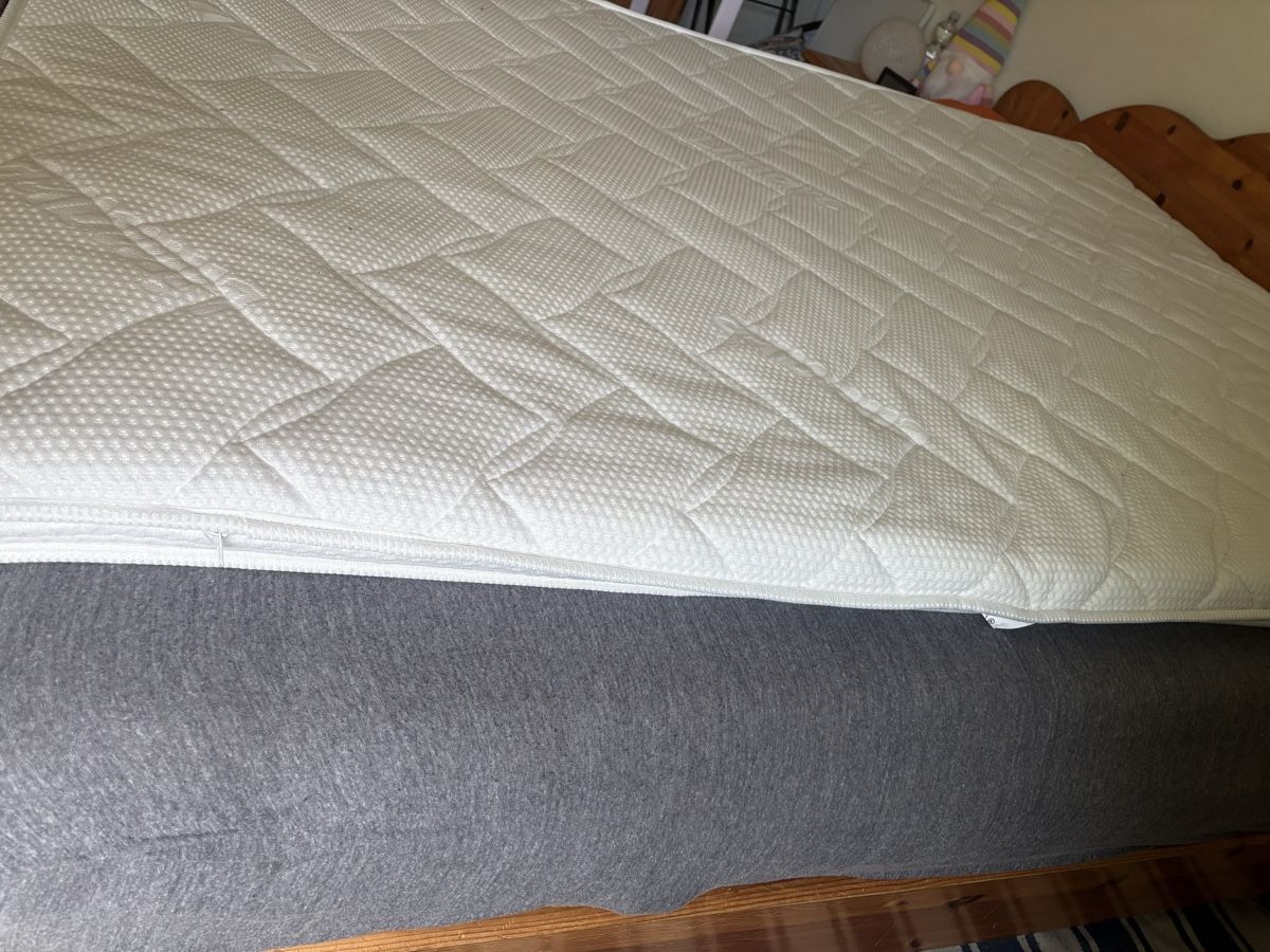 Matratzen: Matratzentopper 140 cm  – Gebraucht aus Mönchaltorf von Daglinde 1
