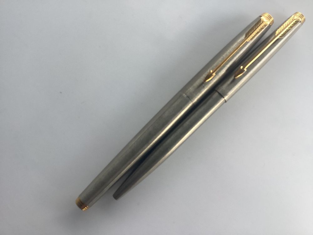 Stylo bille PARKER IM NEUF de STOCK V28-V29