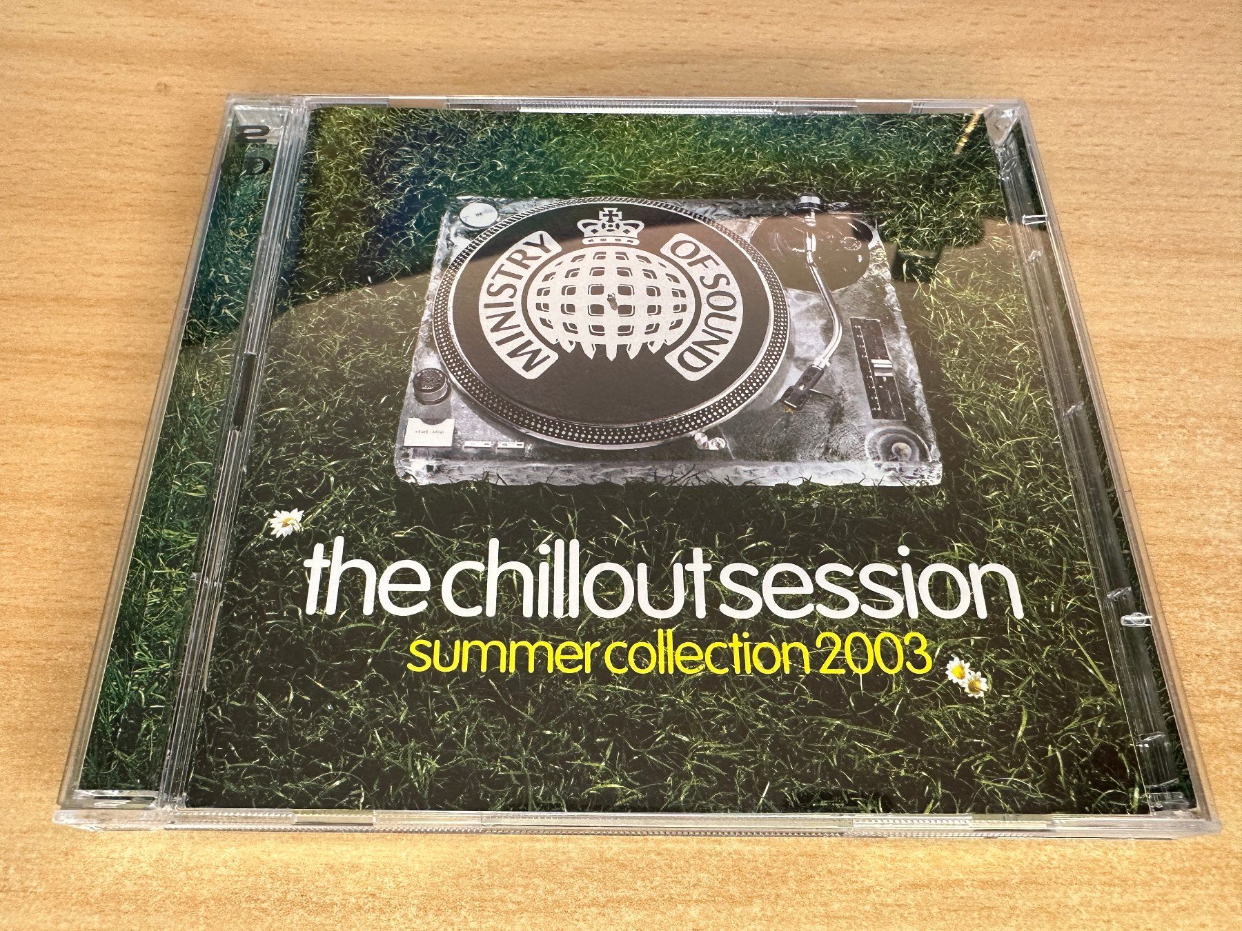 CD: U9 The Chillout Session Summer Collection 2003 - 2 CD – Usato da Rikon im Tösstal venduto da Alpenmutz