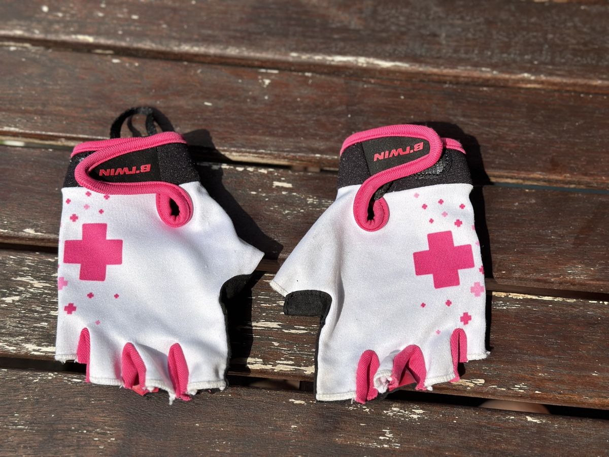 Kinder Btwin Sommer Velo Handschuhe, Grsse XS (Neu (gemss Beschreibung))  in Zrich fr CHF 7  mit Lieferung auf Ricardo kaufen