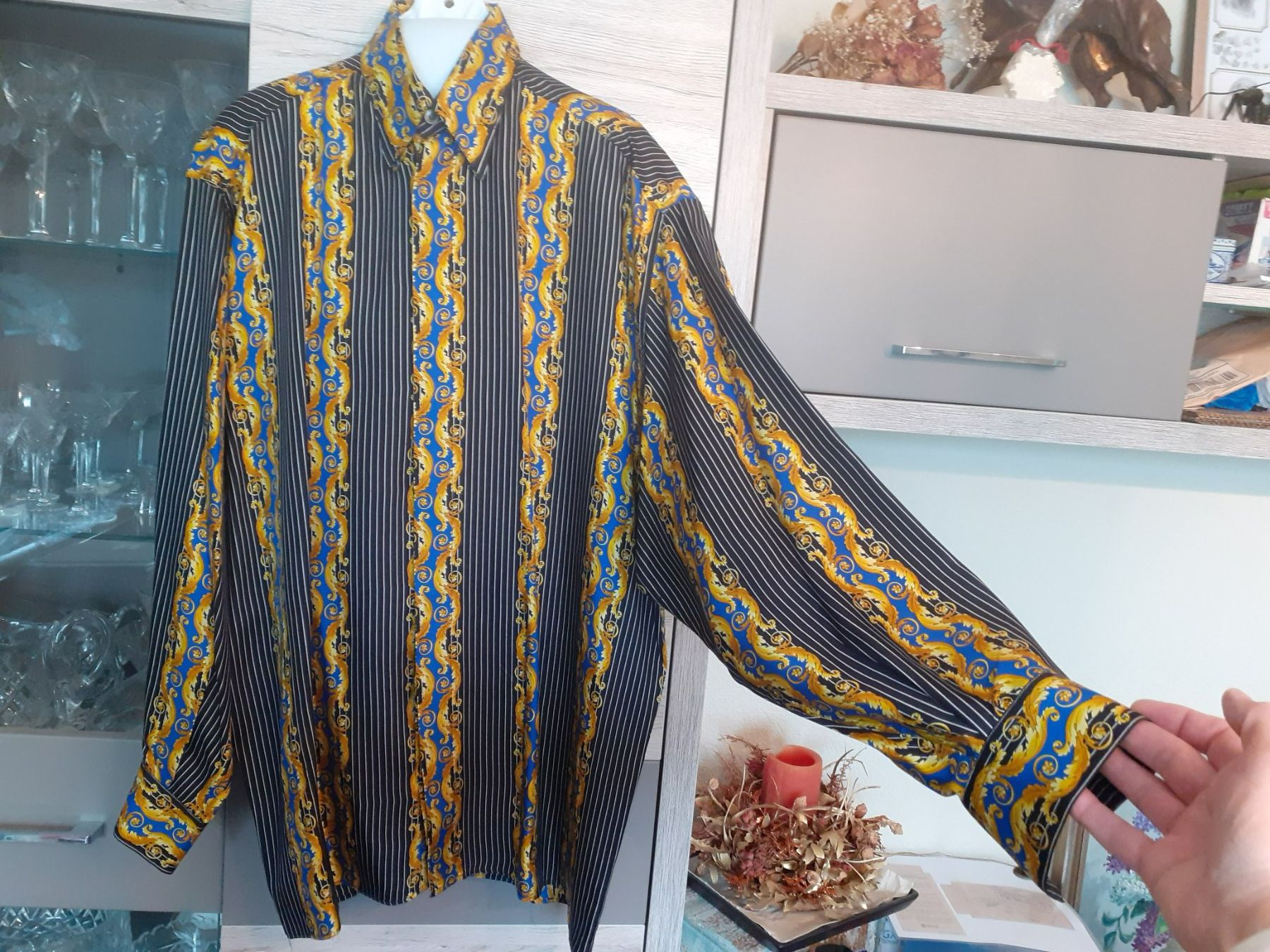 Versace Camicie: VERSACE Seidenhemd Classic V2, Vintage, Grösse M – Usato da Wangen an der Aare venduto da barzois 2