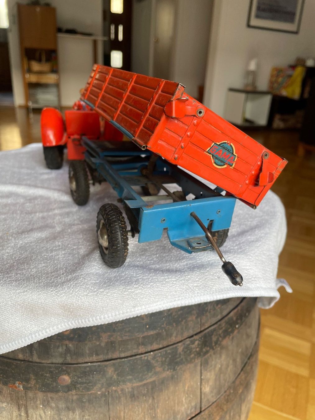 Gama Giocattoli: Gama Funken-Traktor mit Anhänger – Usato da Zell ZH venduto da pascho01 3