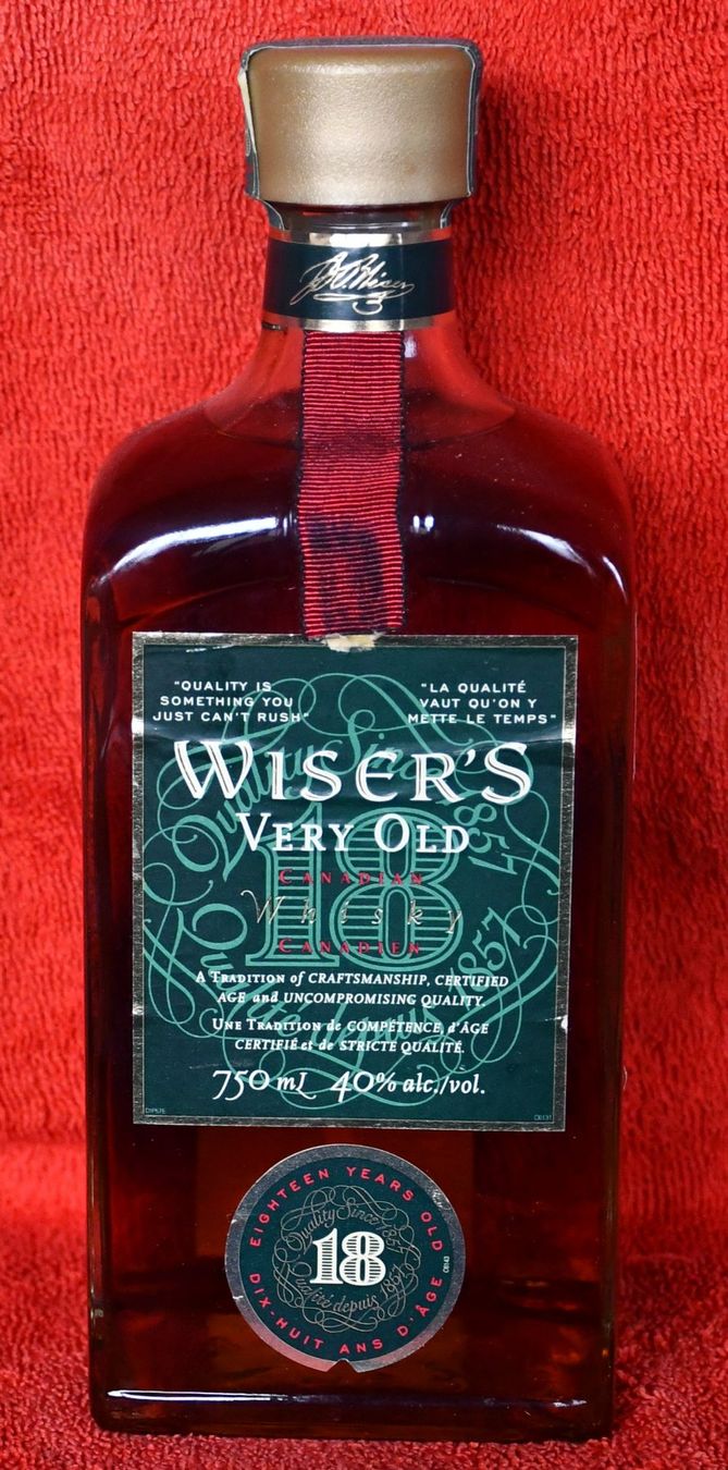 Bevande alcoliche: Whisky 075lt Flasche  Wiser S 18 Jährige – Nuovo e nell'imballaggio originale da Rotkreuz venduto da salsanera
