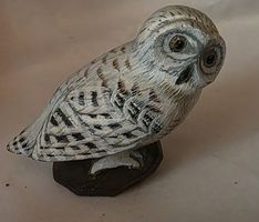 Eule Figur Holz und wunder  schön  siehe Foto