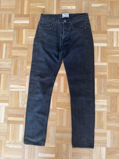 Acne Studios Jeans: Jeans Acné Studio – Gebraucht aus Genève von san_lb79 1