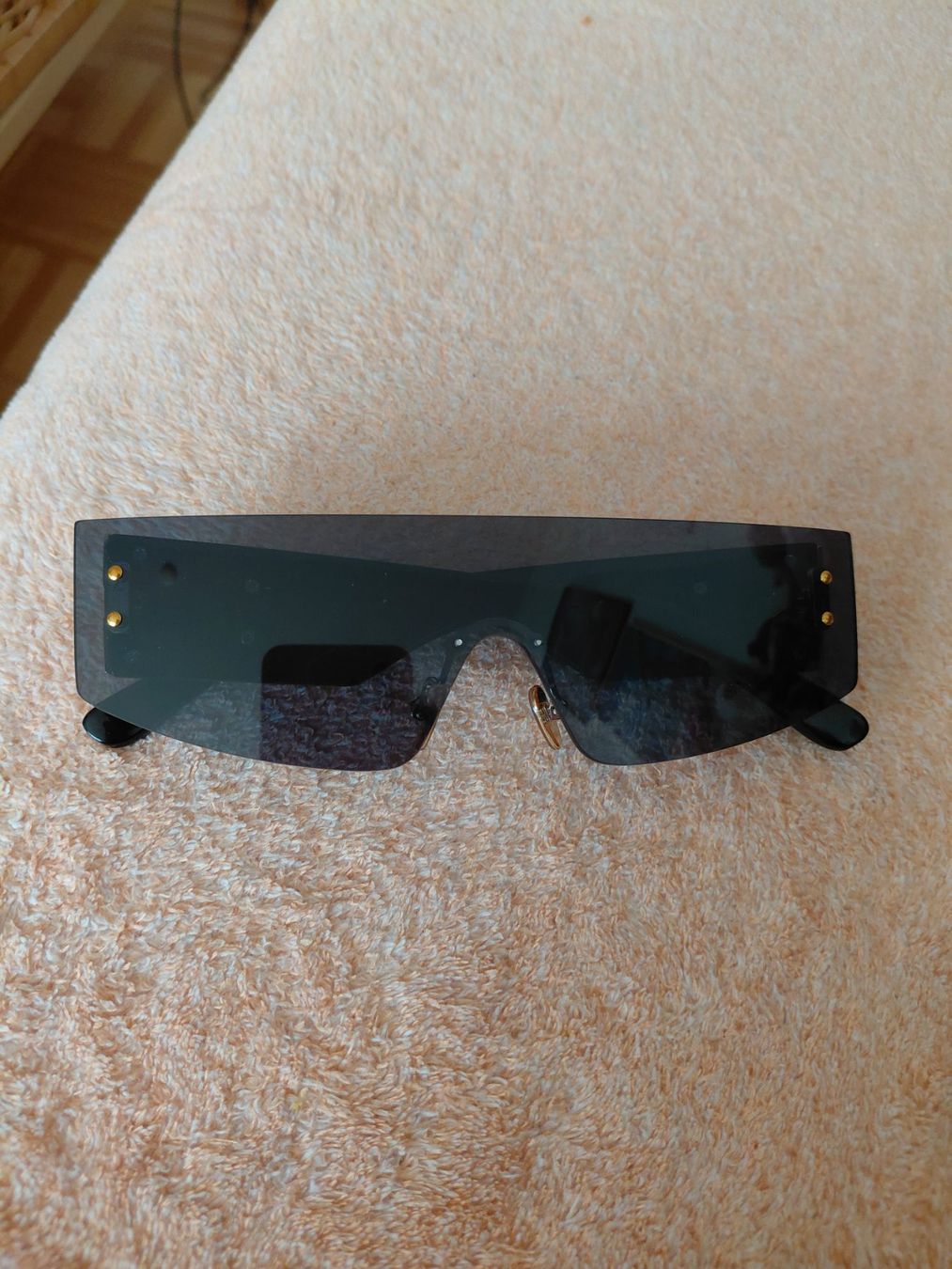 Occhiali & Lenti: Neue Damen Sonnenbrille – Nuovo (secondo la descrizione) da Aesch BL venduto da shiva0211