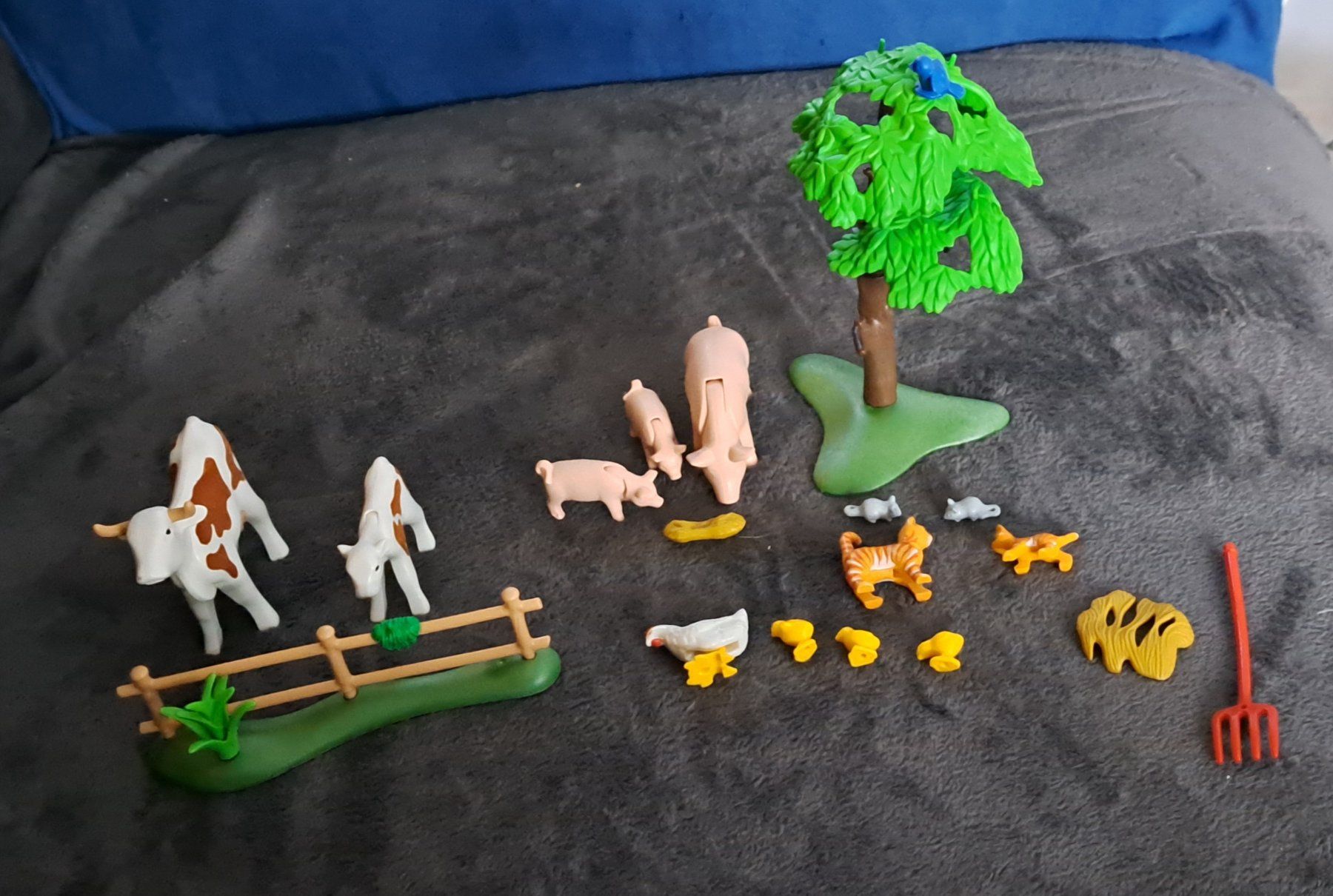 Statuette: Playmobil Bauernhoftiere – Usato da Breitenbach venduto da Lucky0518