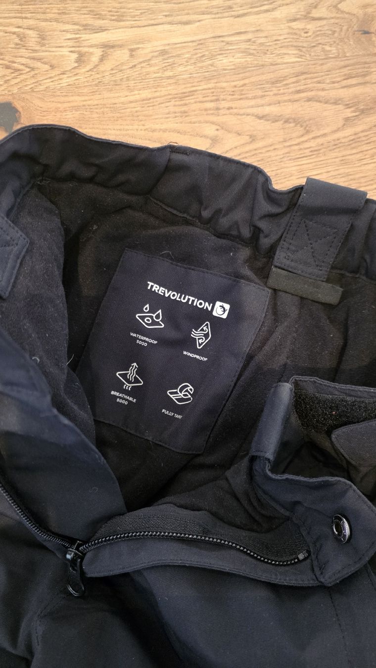 Trevolution Hosen: Skihose schwarz Grösse 134  – Gebraucht aus Dietikon von alanda01 1