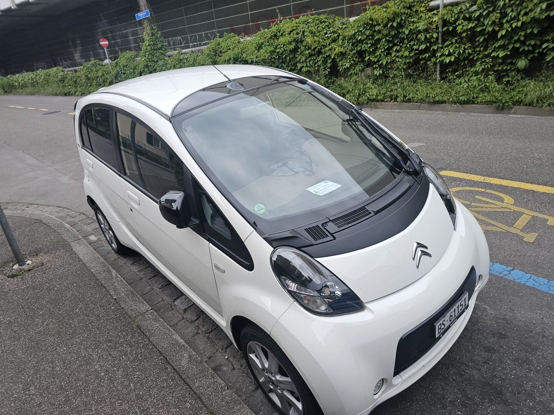 Citroën Automobili: Citroën C-Zero Seduction – Usato da Basel venduto da bul_k7jv 4