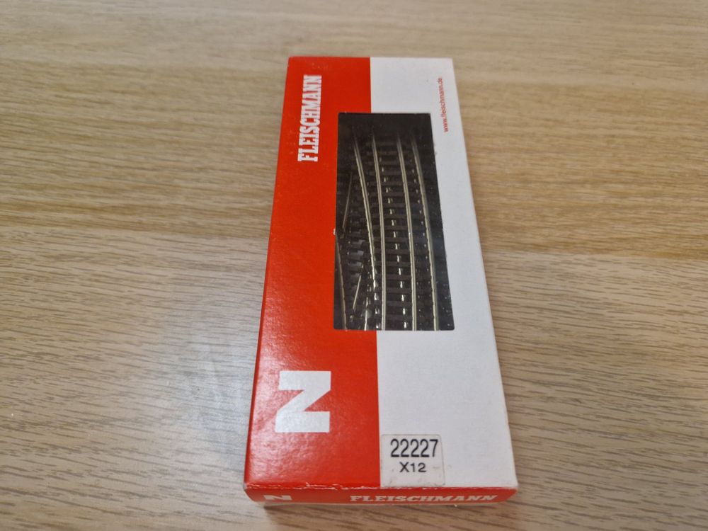 Fleischmann N 12 x 22227 gebogenes gleis OVP NEU (Neuf avec emballage d ...