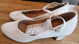 Weisse Schuhe / Hochzeitsschuhe