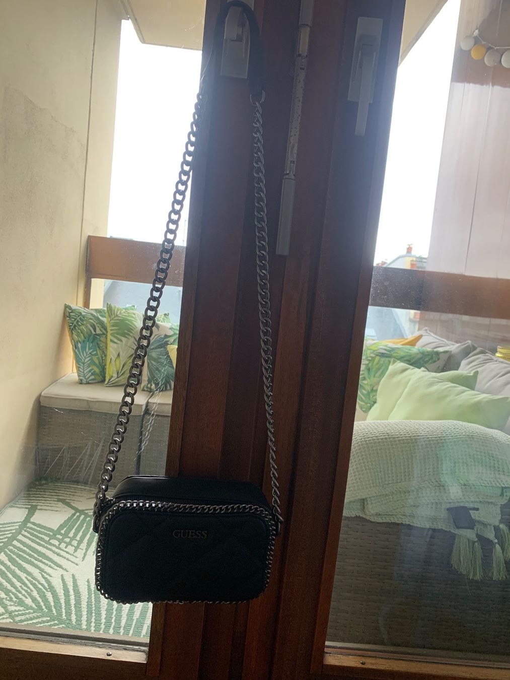 Guess Taschen für Damen: Sac bandoulière Guess – Gebraucht aus Genève von ste_k6dj 6