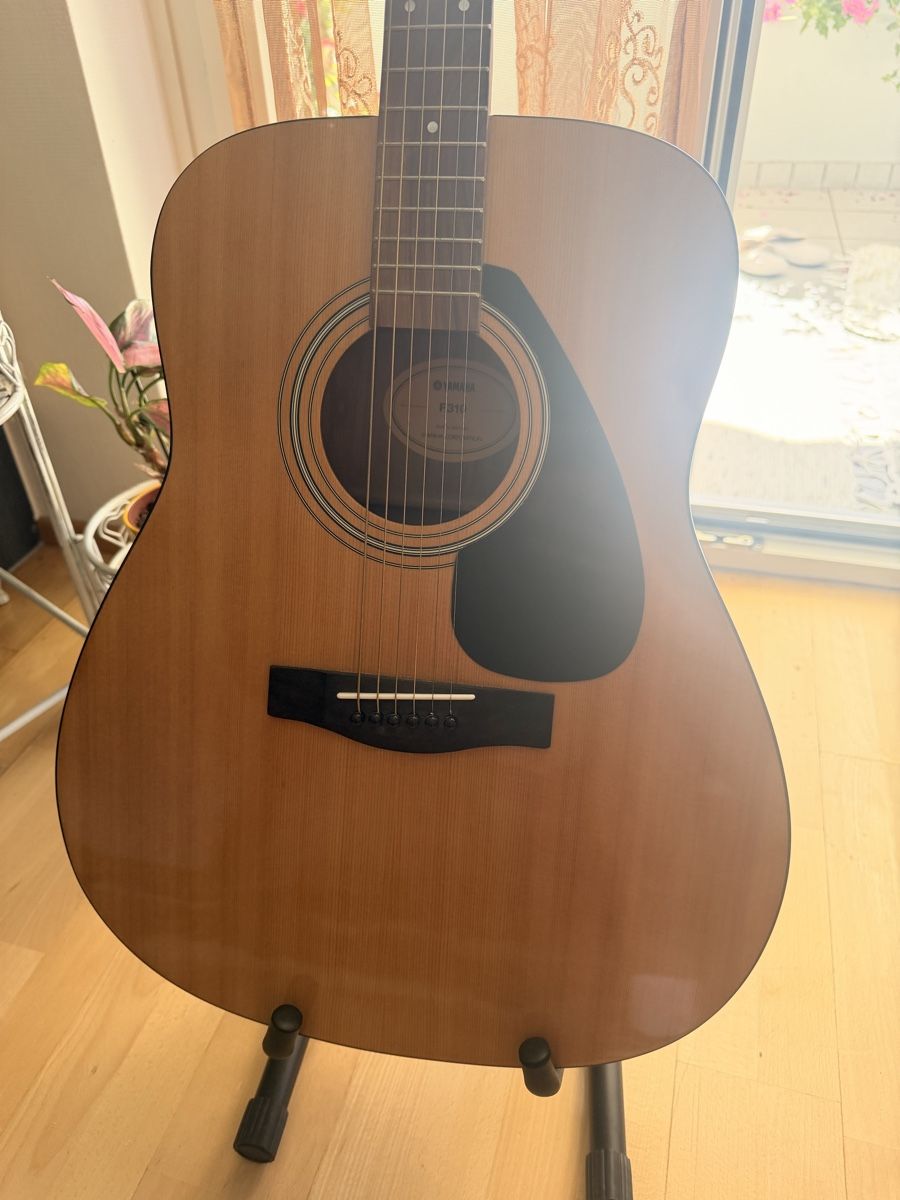 Yamaha Strumenti musicali: Yamaha F310 – Nuovo (secondo la descrizione) da St. Gallen venduto da pal_pc9z 8