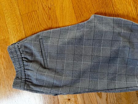 Vero Moda Hose / Freizeithose / Karo / Grösse XS/32,