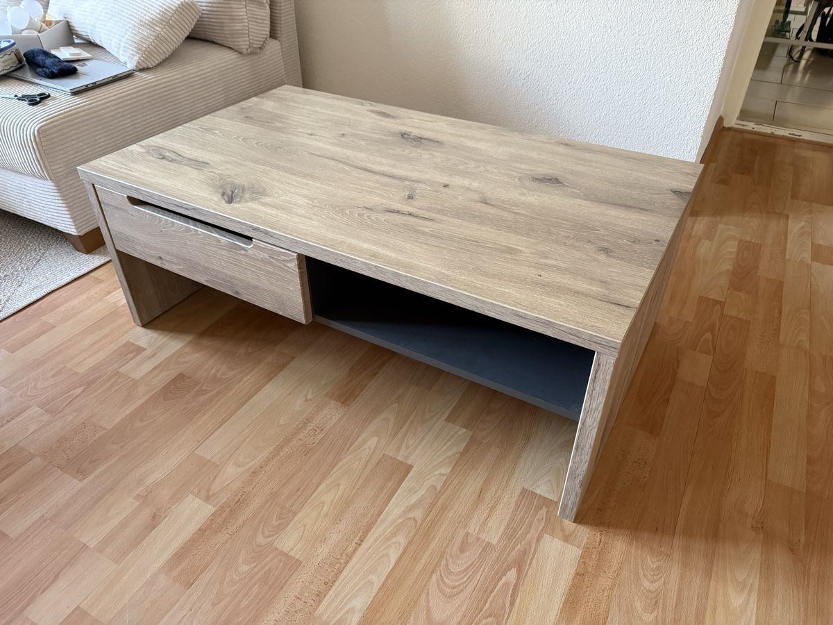 Tavoli: Sofa Tisch / Couch Tisch – Nuovo e nell'imballaggio originale da Münchenstein venduto da wunderfix123 1