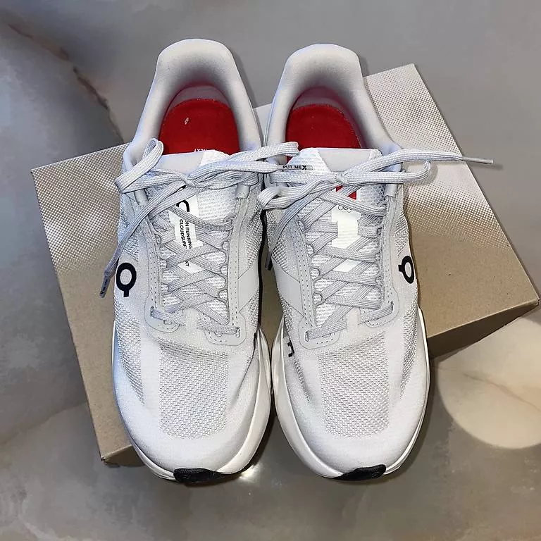 Scarpe da uomo: On Cloudsurfer Olympic – Nuovo e nell'imballaggio originale da Rupperswil venduto da mku92 2