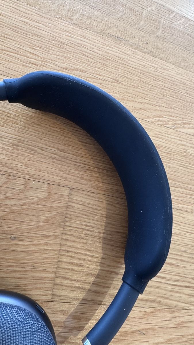 Apple Cuffie: Apple AirPods Max Space Grau (Lightning) – Usato da Wädenswil venduto da fabtastic 3