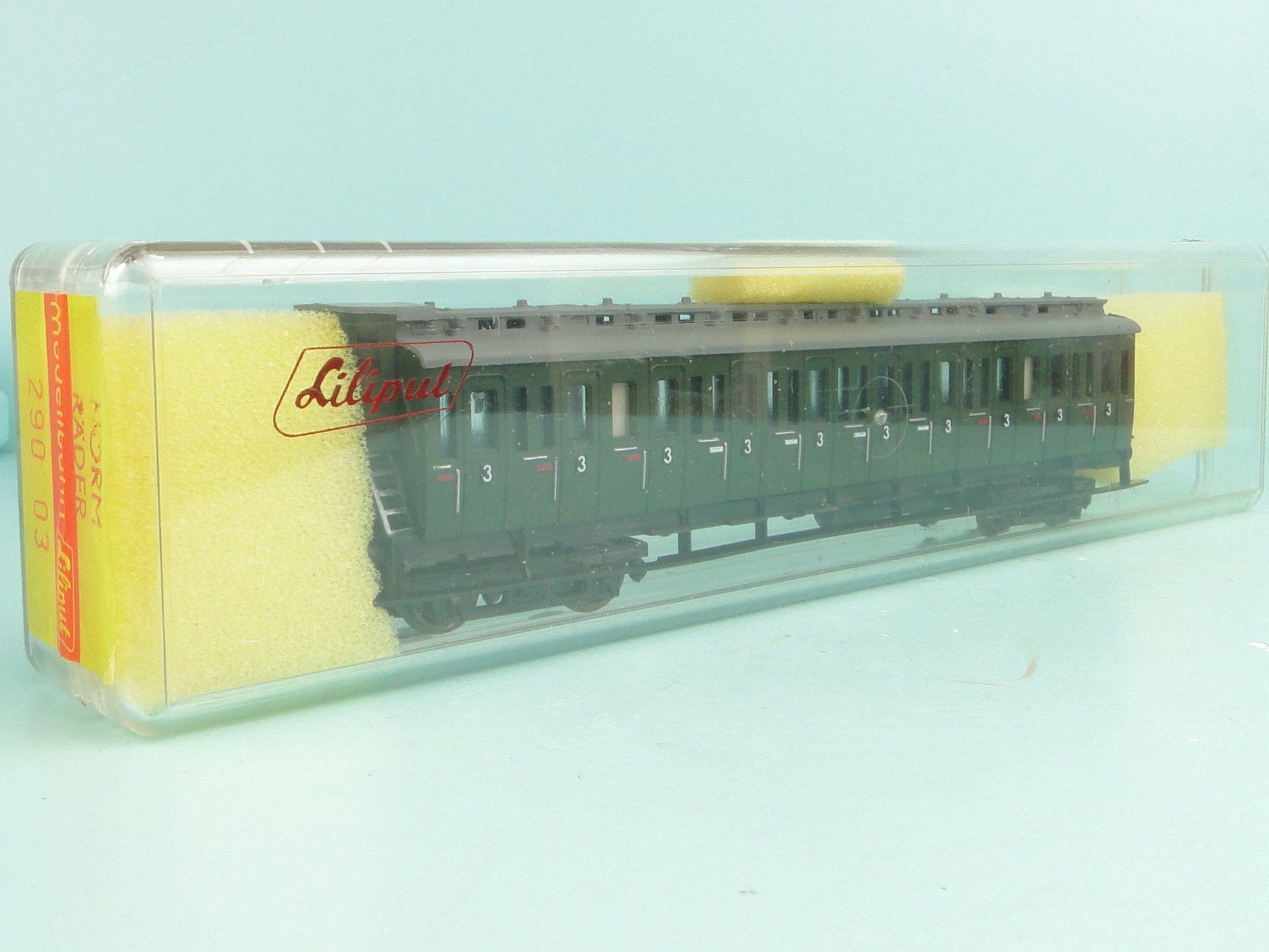 Liliput Modellini di ferrovie: Liliput 290 03 Oldtimer Wagen 3 Klasse – Usato da Bülach venduto da cann11 2