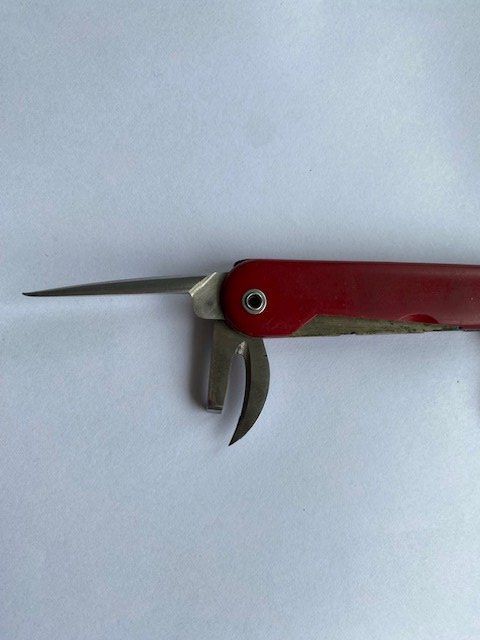 Schweizer Armee Coltelli tascabile: WENGERINOX 57  SACKMESSER  CH ARMEE – Usato da Chur venduto da silbermon 2