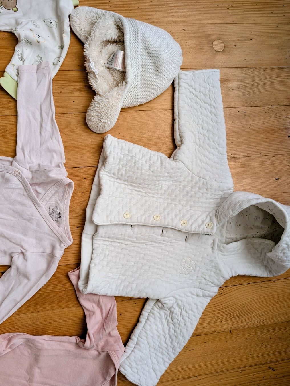 Lotti & Set di vestiti: Kleiderpaket Mädchen Gr. 62 Herbst /Winter – Usato da Brunnen venduto da bahari02 8