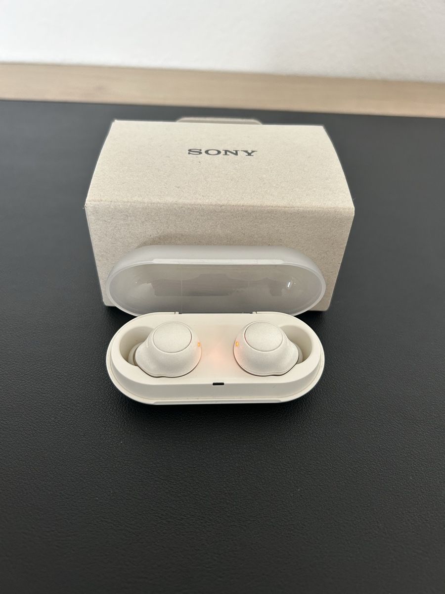 Sony Cuffie: Écouteurs sans fil Sony – Usato da Neuchâtel venduto da mey_gx5m